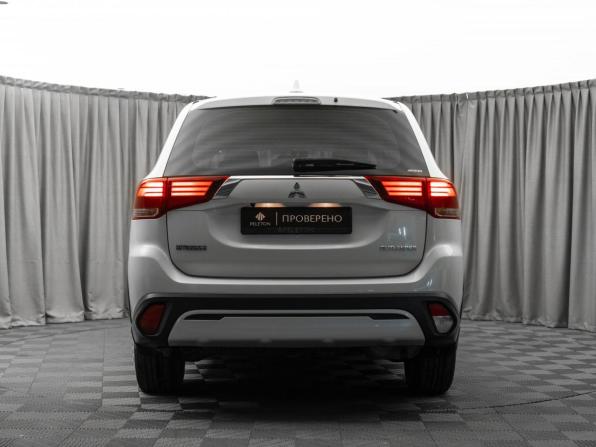 Mitsubishi Outlander III Рестайлинг 3 с пробегом 2018 года, цена 2 340 000 рублей, 94057 км, внедорожник, Автокод Объявления