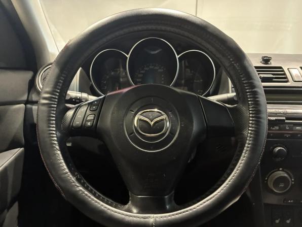 Mazda 3 I (BK) Рестайлинг с пробегом 2006 года, цена 570 000 рублей, 270000 км, седан, Автокод Объявления