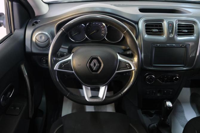 Renault Sandero II Рестайлинг с пробегом 2019 года, цена 1 299 000 рублей, 112100 км, хэтчбек, Автокод Объявления