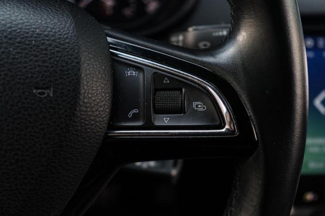 Skoda Octavia III (A7) с пробегом 2015 года, цена 1 280 000 рублей, 132626 км, лифтбек, Автокод Объявления