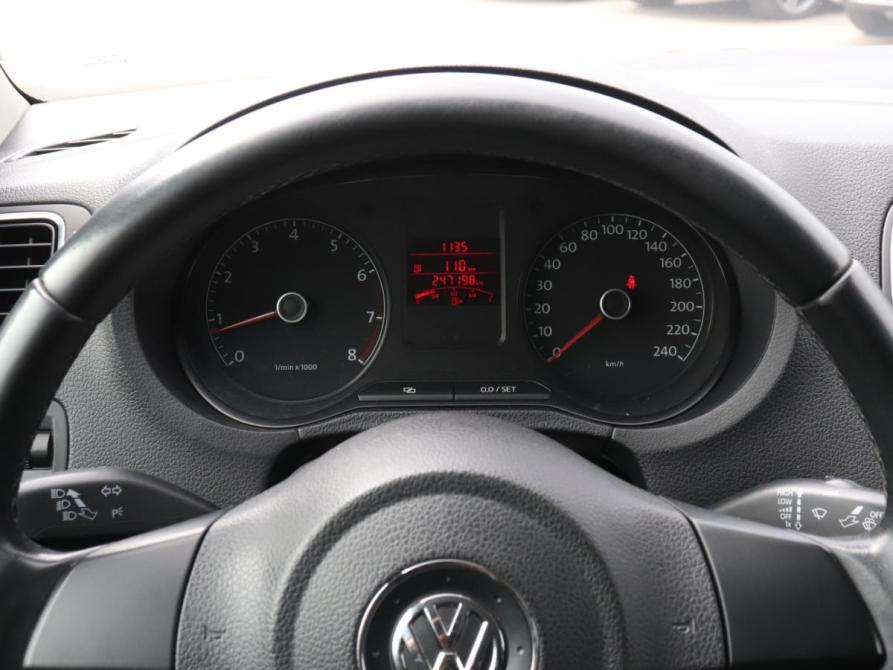 Volkswagen Polo V Москва  - изображение 12