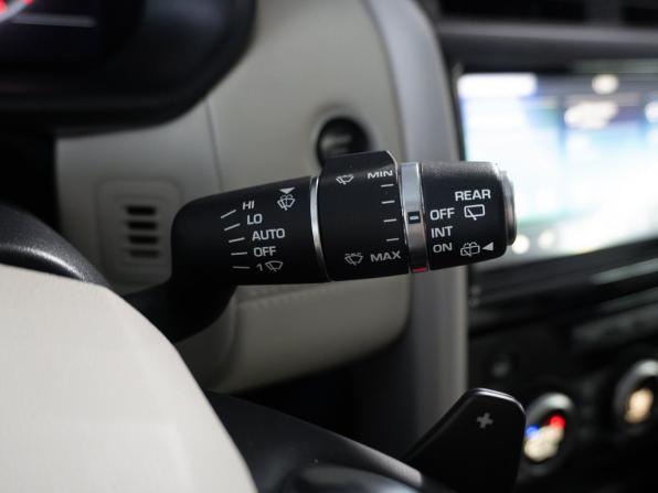 Land Rover Discovery V с пробегом 2019 года, цена 3 666 000 рублей, 94000 км, внедорожник, Автокод Объявления