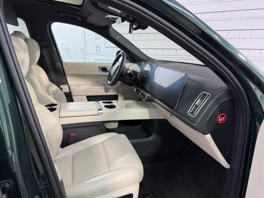 Li Auto (Lixiang) L9 I Москва  - изображение 32