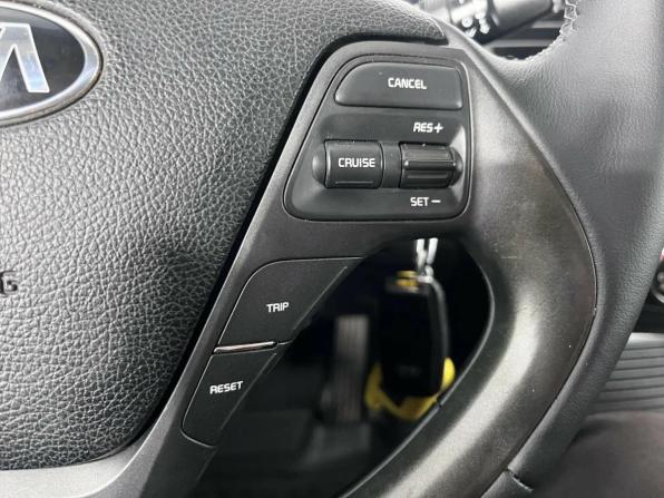 Kia Cerato III с пробегом 2013 года, цена 707 000 рублей, 299738 км, седан, Автокод Объявления