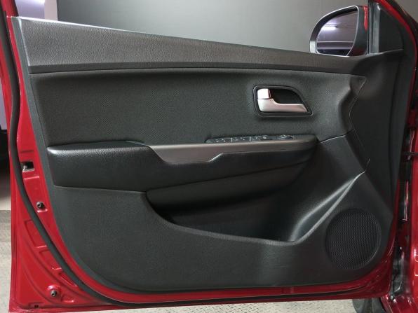Kia Rio III Рестайлинг с пробегом 2015 года, цена 1 080 000 рублей, 180646 км, седан, Автокод Объявления