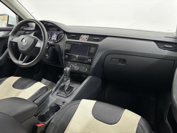 Skoda Octavia III (A7) Рестайлинг с пробегом 2019 года, цена 1 495 000 рублей, 143616 км, лифтбек, Автокод Объявления
