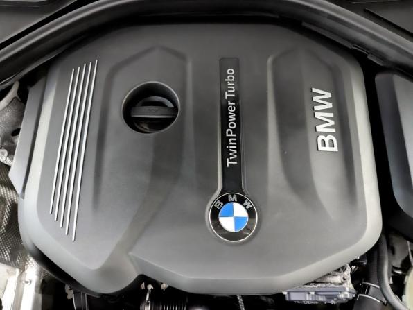 BMW 3 серии VI (F3x) Рестайлинг с пробегом 2017 года, цена 2 000 000 рублей, 95200 км, седан, Автокод Объявления