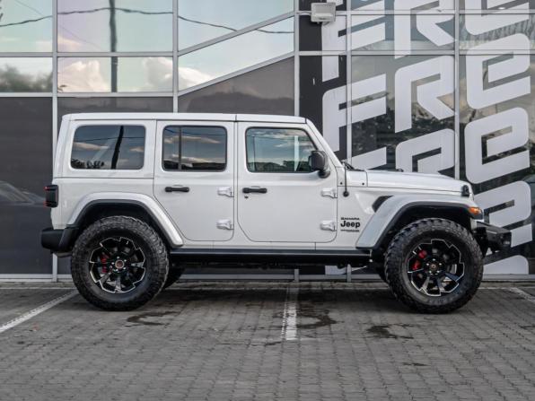 Jeep Wrangler III (JK) с пробегом 2017 года, цена 4 350 000 рублей, 62161 км, внедорожник, Автокод Объявления