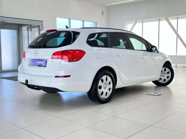 Opel Astra J с пробегом 2011 года, цена 620 000 рублей, 268684 км, универсал, Автокод Объявления