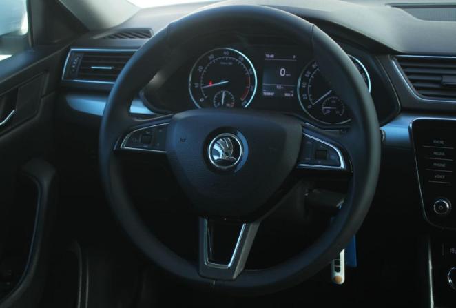 Skoda Superb III с пробегом 2019 года, цена 1 990 000 рублей, 168554 км, лифтбек, Автокод Объявления