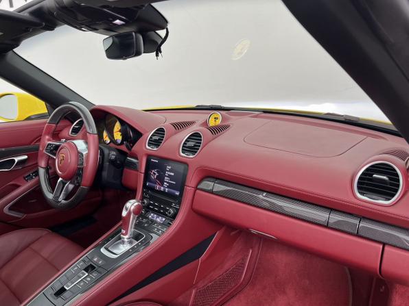 Porsche Boxster IV 718 (982) с пробегом 2018 года, цена 8 400 000 рублей, 46225 км, родстер, Автокод Объявления