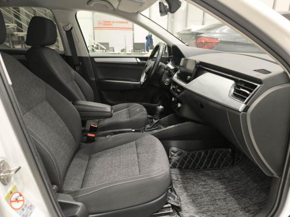 Skoda Rapid II с пробегом 2021 года, цена 1 799 000 рублей, 82566 км, лифтбек, Автокод Объявления
