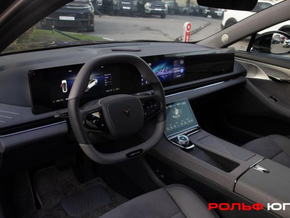 Voyah Passion I с пробегом 2025 года, цена 5 098 000 рублей, 11120 км, седан, Автокод Объявления