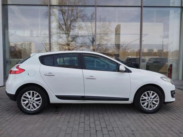 Renault Megane III Рестайлинг 2 с пробегом 2015 года, цена 775 000 рублей, 155107 км, хэтчбек, Автокод Объявления