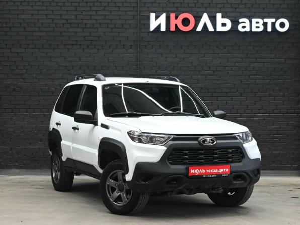 Lada (ВАЗ) Niva Travel I с пробегом 2023 года, цена 980 000 рублей, 65728 км, внедорожник, Автокод Объявления