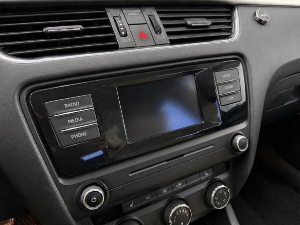 Skoda Octavia III (A7) с пробегом 2014 года, цена 760 000 рублей, 607000 км, лифтбек, Автокод Объявления