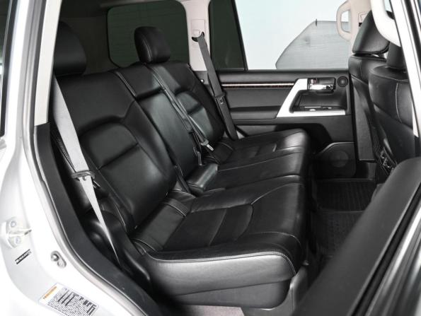 Toyota Land Cruiser 200 Series Рестайлинг 1 с пробегом 2013 года, цена 4 479 000 рублей, 139844 км, внедорожник, Автокод Объявления