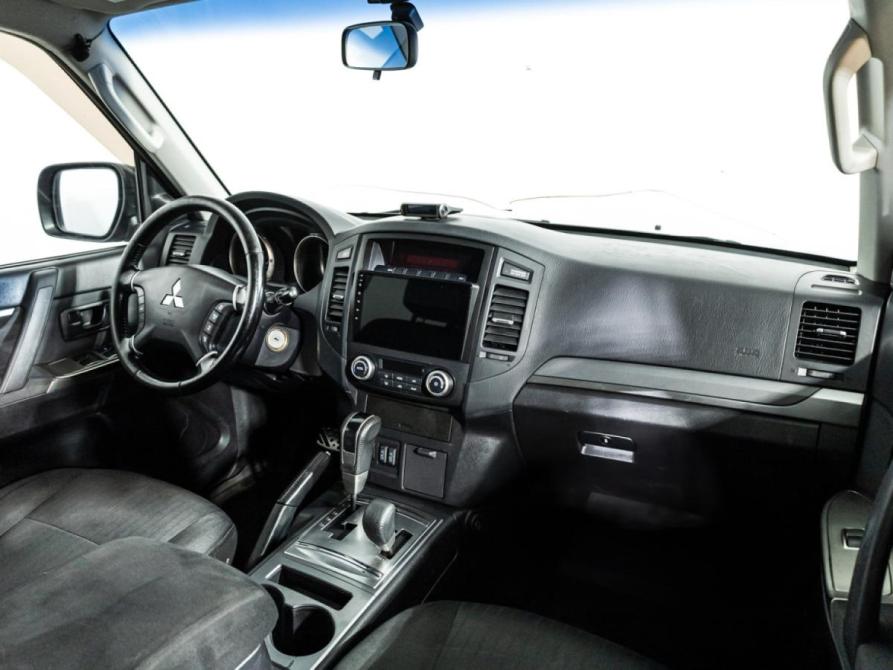 Mitsubishi Pajero IV Рестайлинг 1 Санкт-Петербург  - изображение 9