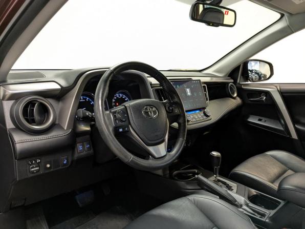 Toyota RAV4 IV (XA40) Рестайлинг с пробегом 2019 года, цена 2 650 000 рублей, 124799 км, внедорожник, Автокод Объявления