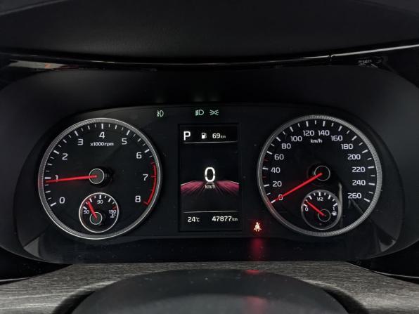 Kia K5 III с пробегом 2021 года, цена 2 655 000 рублей, 47871 км, седан, Автокод Объявления