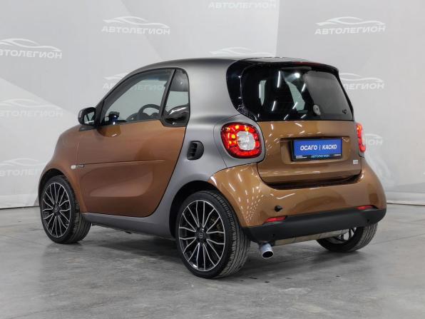 Smart Fortwo III с пробегом 2016 года, цена 1 165 000 рублей, 145000 км, хэтчбек, Автокод Объявления