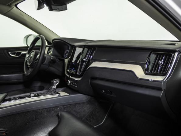 Volvo XC60 II с пробегом 2020 года, цена 4 098 000 рублей, 70000 км, внедорожник, Автокод Объявления