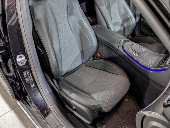Mercedes-Benz E-Класс V (W213 S213 C238) Рестайлинг с пробегом 2021 года, цена 5 100 000 рублей, 83526 км, универсал, Автокод Объявления