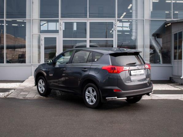 Toyota RAV4 IV (XA40) с пробегом 2013 года, цена 1 800 000 рублей, 249285 км, внедорожник, Автокод Объявления