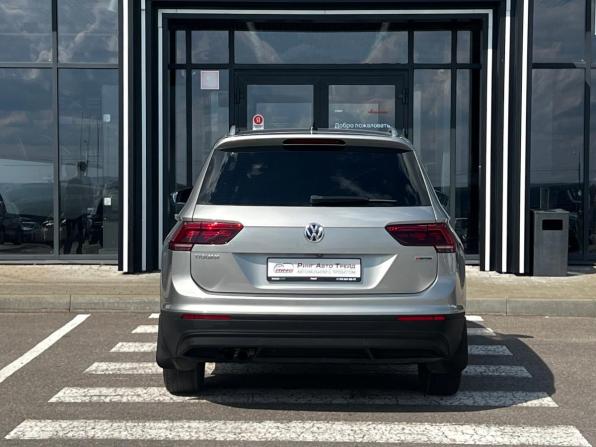 Volkswagen Tiguan II с пробегом 2020 года, цена 2 345 000 рублей, 144350 км, внедорожник, Автокод Объявления