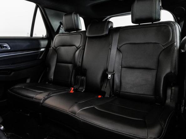 Ford Explorer V Рестайлинг 2 с пробегом 2017 года, цена 3 449 000 рублей, 121000 км, внедорожник, Автокод Объявления