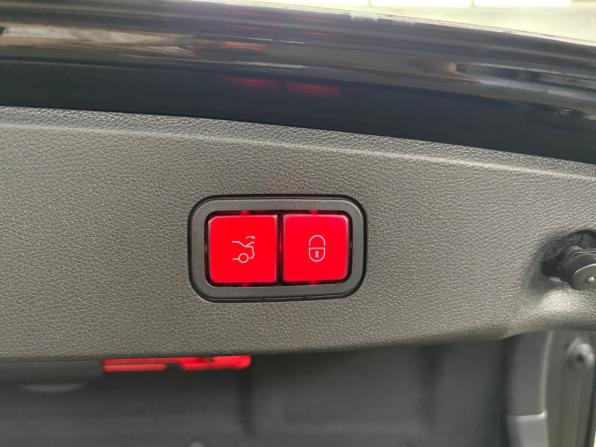 Mercedes-Benz E-Класс IV (W212 S212 C207) с пробегом 2011 года, цена 1 950 000 рублей, 210000 км, седан, Автокод Объявления