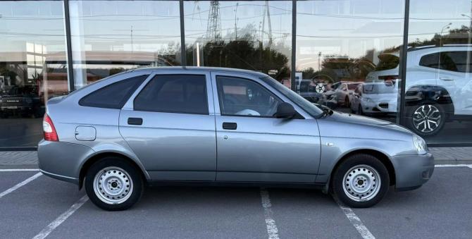 Lada (ВАЗ) Priora I с пробегом 2011 года, цена 325 000 рублей, 194000 км, хэтчбек, Автокод Объявления