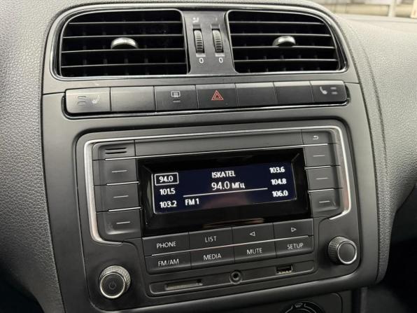 Volkswagen Polo V Рестайлинг с пробегом 2017 года, цена 789 559 рублей, 187797 км, седан, Автокод Объявления