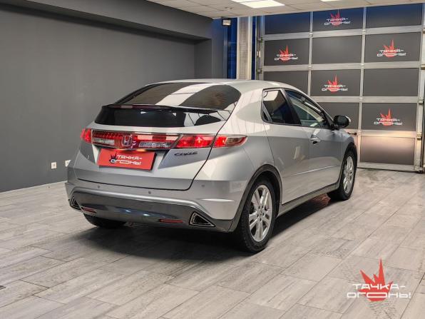 Honda Civic VIII Рестайлинг с пробегом 2011 года, цена 888 000 рублей, 151000 км, хэтчбек, Автокод Объявления