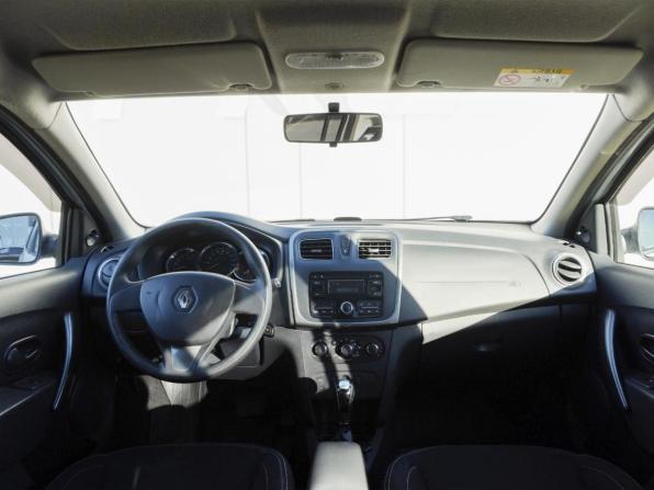 Renault Logan II с пробегом 2017 года, цена 739 000 рублей, 119258 км, седан, Автокод Объявления