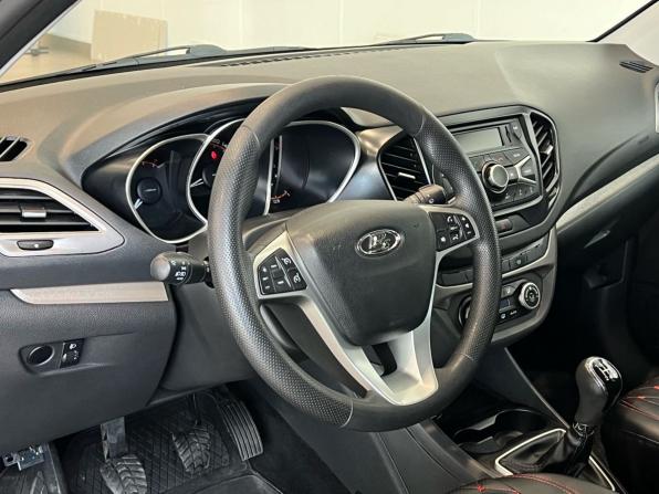 Lada (ВАЗ) Vesta I с пробегом 2019 года, цена 980 000 рублей, 101800 км, универсал, Автокод Объявления