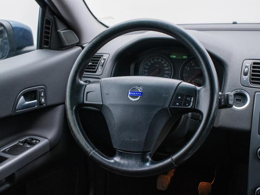 Volvo C30 I Москва  - изображение 15