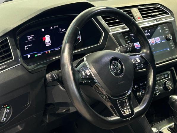 Volkswagen Tiguan II с пробегом 2020 года, цена 2 680 000 рублей, 132200 км, внедорожник, Автокод Объявления