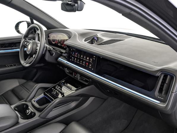 Porsche Cayenne III Рестайлинг с пробегом 2024 года, цена 12 990 000 рублей, 51790 км, внедорожник, Автокод Объявления
