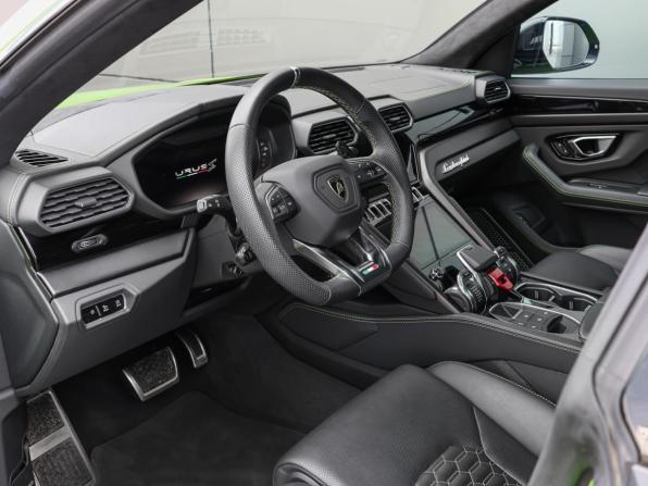 Lamborghini Urus I Рестайлинг с пробегом 2023 года, цена 32 500 000 рублей, 44063 км, внедорожник, Автокод Объявления