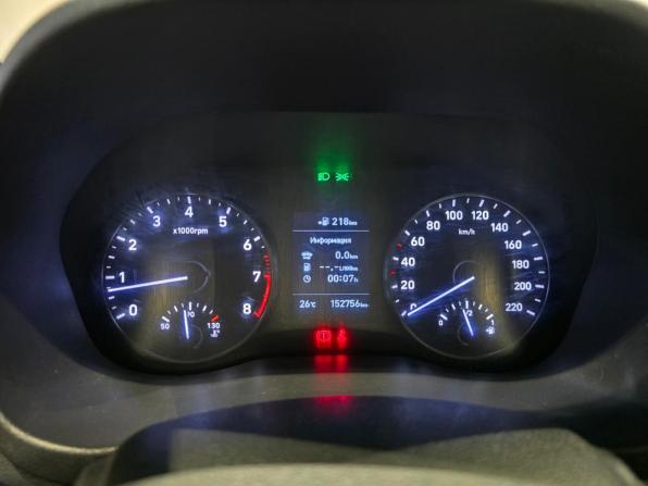 Hyundai Solaris II с пробегом 2018 года, цена 1 175 000 рублей, 152001 км, седан, Автокод Объявления
