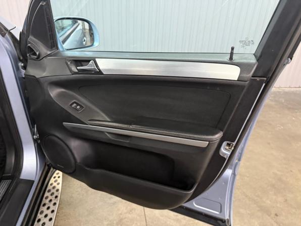 Mercedes-Benz M-Класс II (W164) с пробегом 2006 года, цена 877 000 рублей, 261548 км, внедорожник, Автокод Объявления