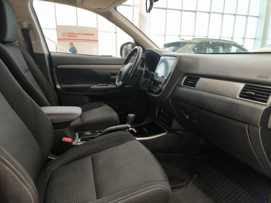 Mitsubishi Outlander III Рестайлинг 2 Казань  - изображение 13