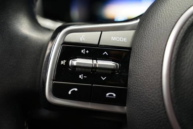 Kia Sorento IV с пробегом 2021 года, цена 3 890 000 рублей, 113784 км, внедорожник, Автокод Объявления