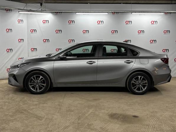 Kia Cerato IV Рестайлинг с пробегом 2022 года, цена 2 249 000 рублей, 93000 км, седан, Автокод Объявления