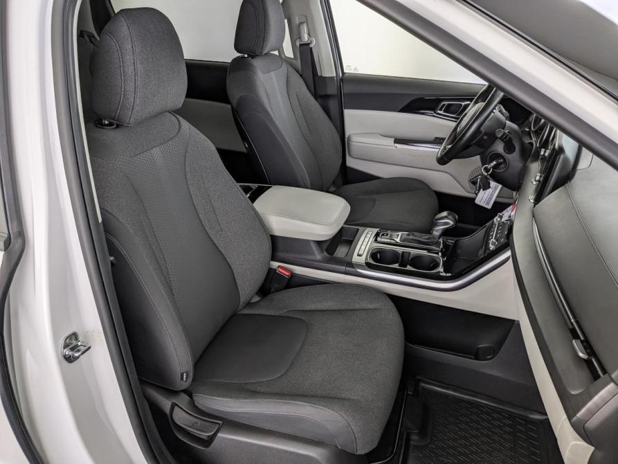 Kia Carnival IV Москва  - изображение 24