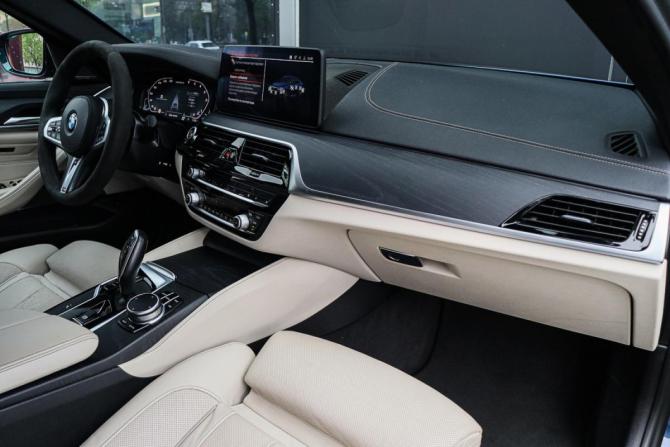 BMW 5 серии VII (G30/G31/G38) Рестайлинг с пробегом 2020 года, цена 5 700 000 рублей, 105035 км, седан, Автокод Объявления
