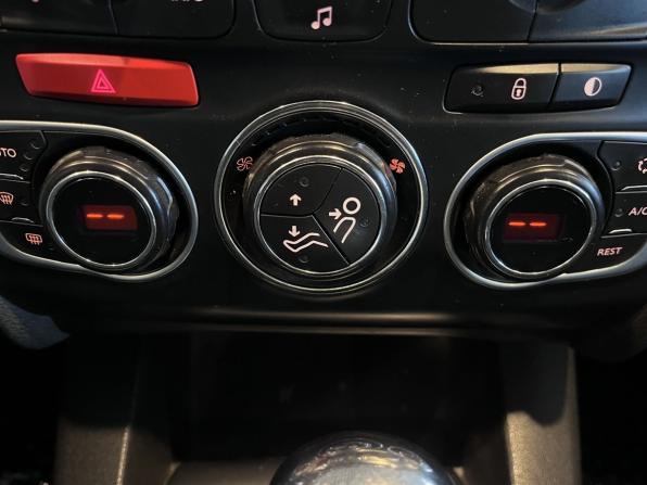 Citroen C4 II с пробегом 2012 года, цена 600 000 рублей, 117295 км, хэтчбек, Автокод Объявления