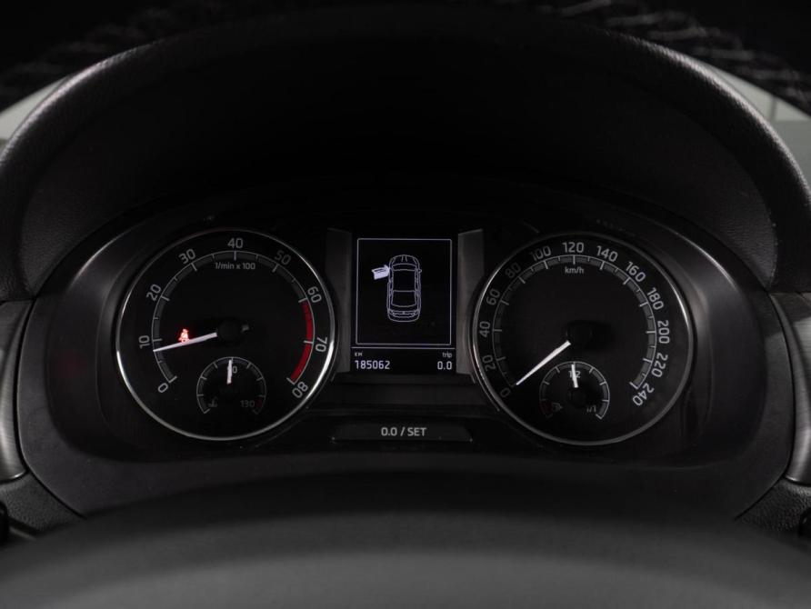 Skoda Rapid I Рестайлинг Тюмень  - изображение 13