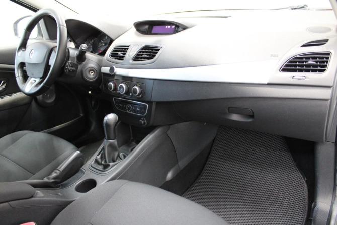 Renault Megane III с пробегом 2012 года, цена 775 000 рублей, 112292 км, хэтчбек, Автокод Объявления